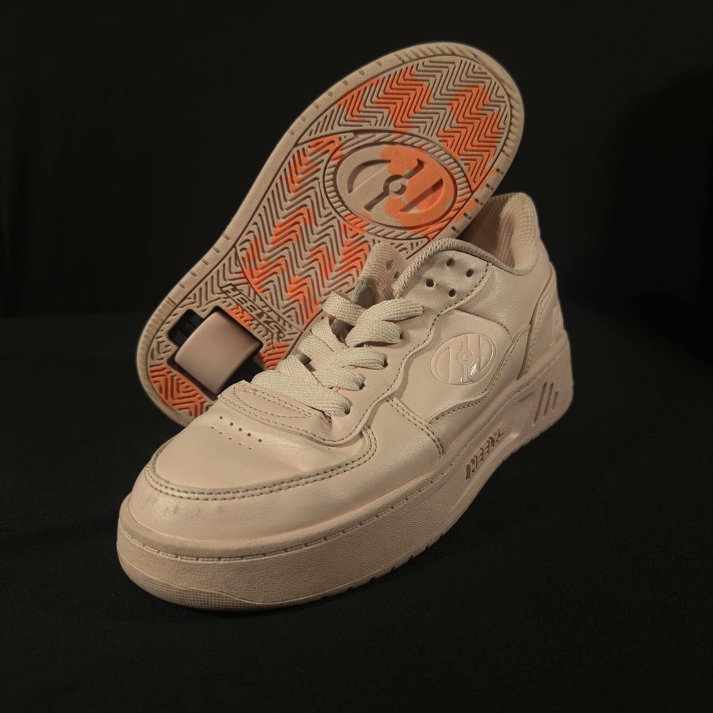 Heelys Skate Shoes Youth Size 5 | Pink‎ Reserve Low Leather Roller Sneakers